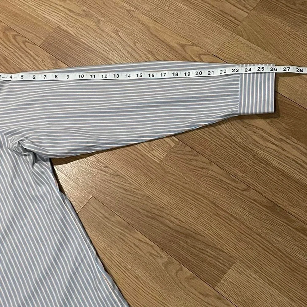 Banana Republic Men’s XL Long Sleeve Button Down Shirt Non-Iron Slim Fit Striped